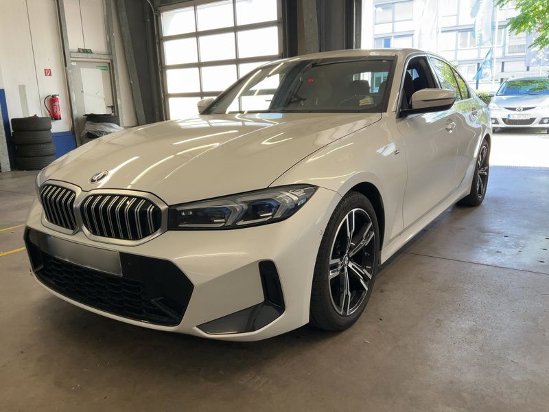 BMW 3 серия 320i M Sport
