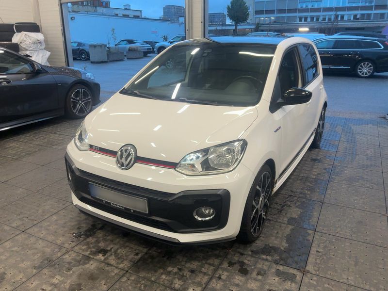 Volkswagen up! 1.0 TSI GTI