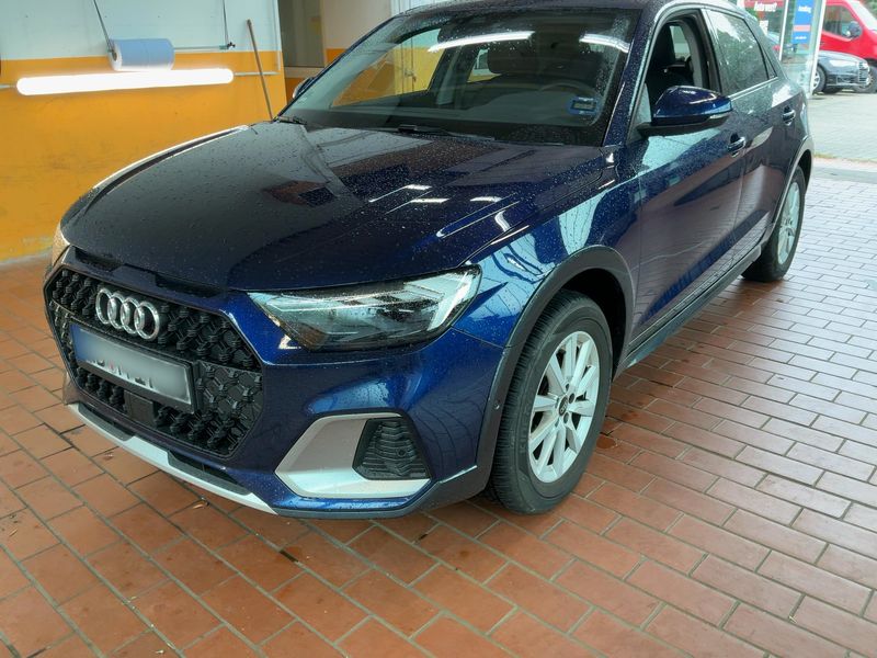 Audi A1 allstreet 30 Tfsi