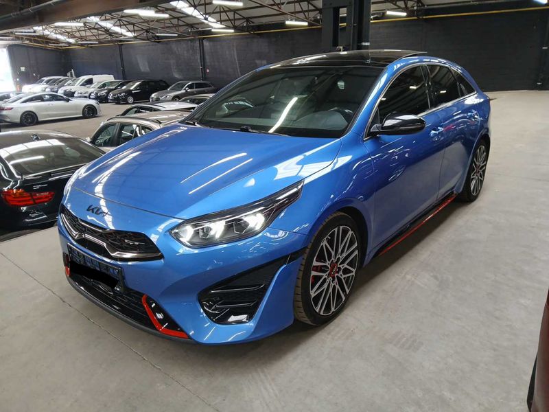 Kia pro_cee'd 1.6 TGDI GT