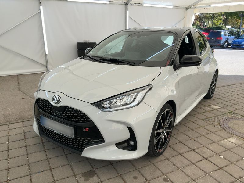 Toyota Yaris 1.5 Hybrid GR Sport