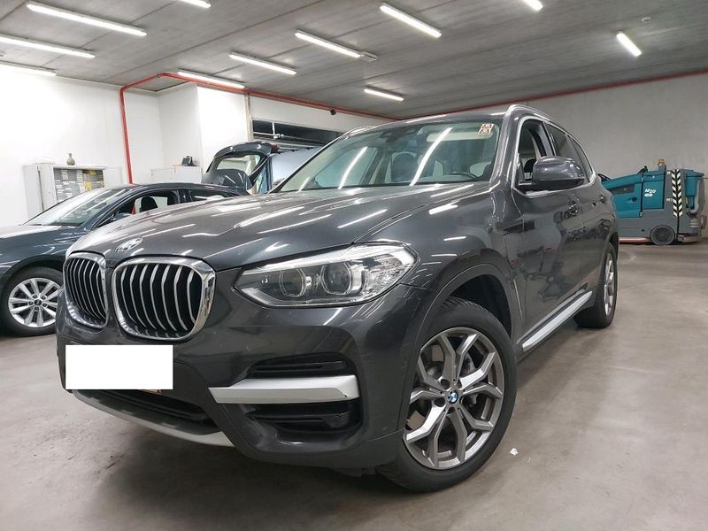 BMW X3 xDrive 30e xLine