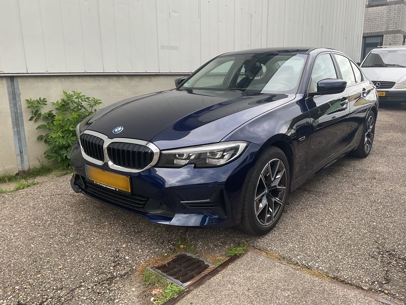 BMW 3er 320e