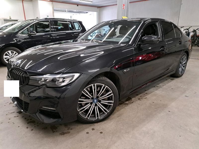 BMW 3er 330e M Sport