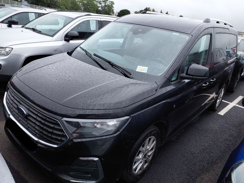 Ford Grand Tourneo Connect 2.0 TDCi EcoBlue Titanium