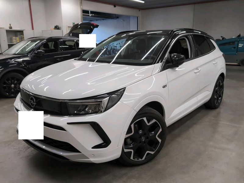 Opel Grandland X 1.6 Plug-in Hybrid Elegance