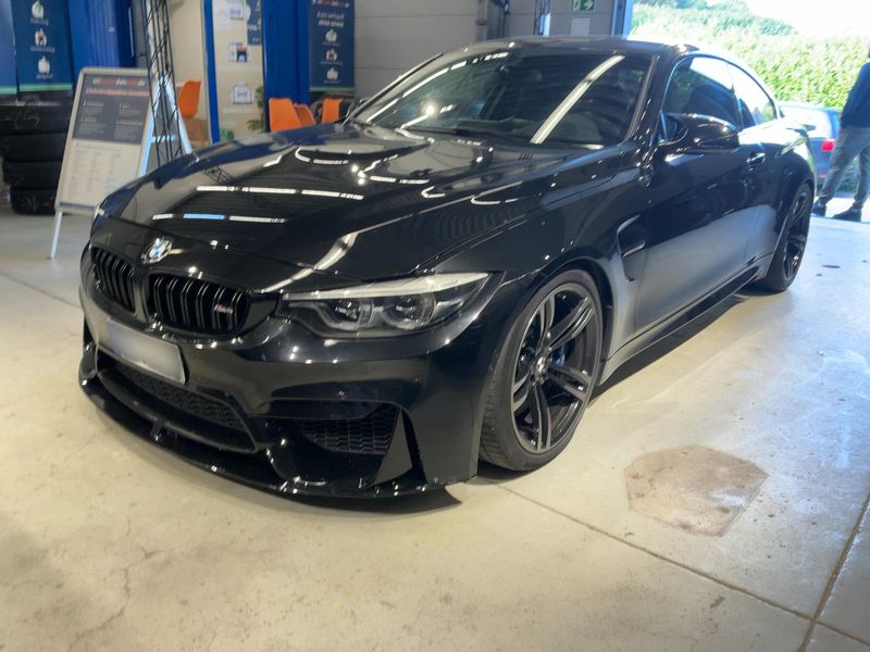 BMW 4 серия M4