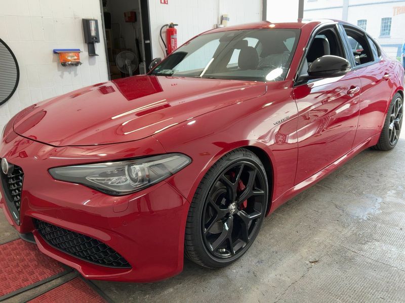 Alfa Romeo Giulia 2.0 Turbo Veloce