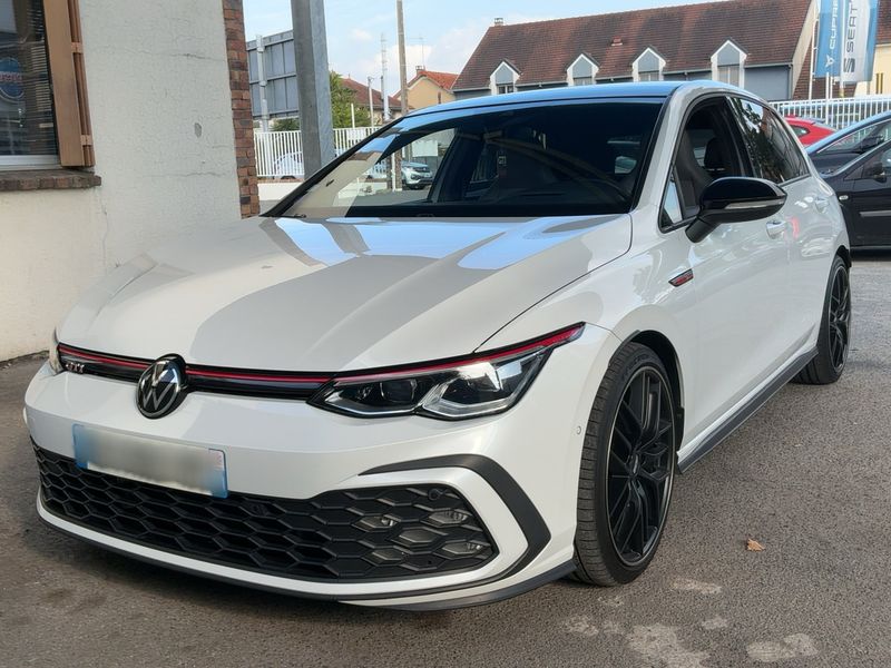 Volkswagen Golf VIII 2.0 TSI GTI
