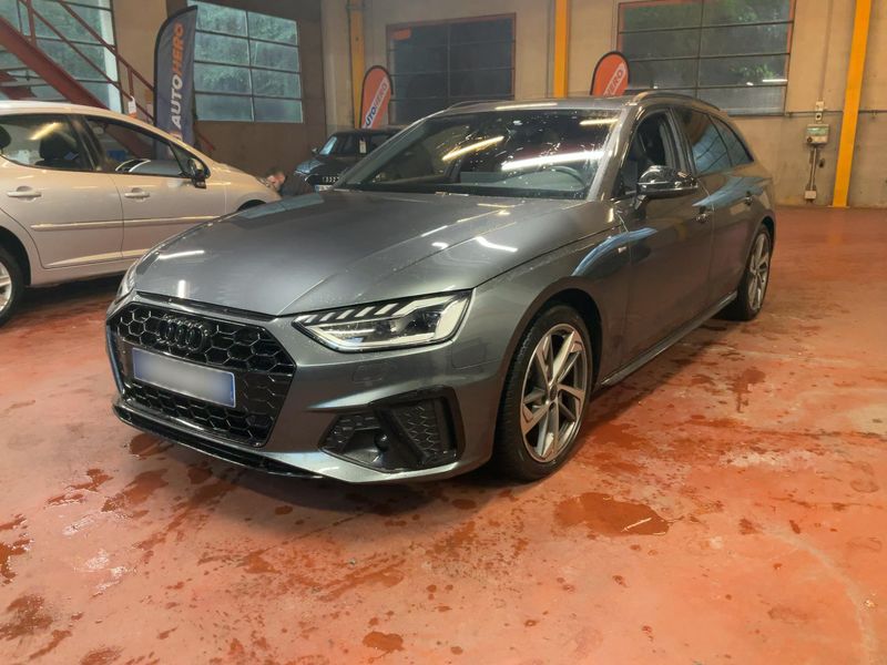 Audi A4 35 TFSI Mild-Hybrid S line