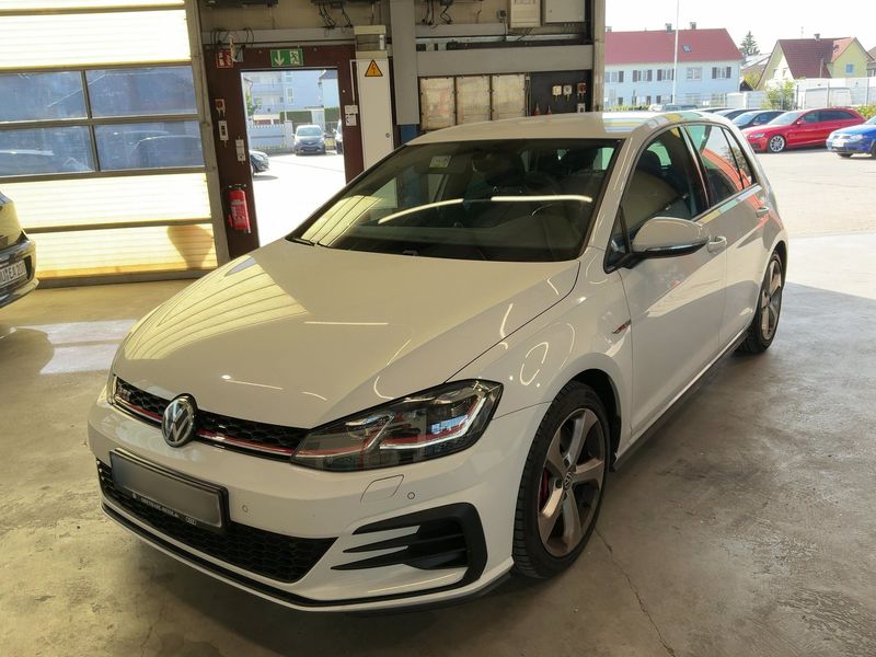 Volkswagen Golf VII 2.0 TSI GTI Performance BlueMotion Tech