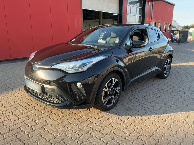 Toyota C-HR 2.0 Hybrid Team D