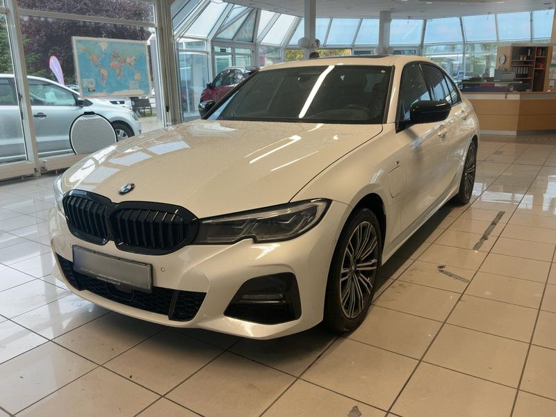 BMW 3 серия 330e xDrive M Sport