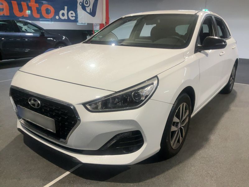 Hyundai i30 1.4 YES!