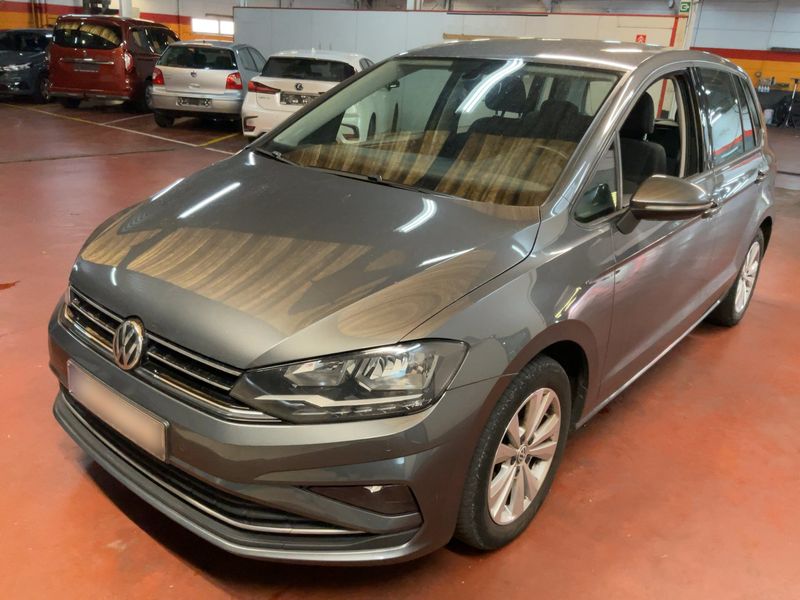 Volkswagen Golf VII Sportsvan 1.6 TDI Comfortline
