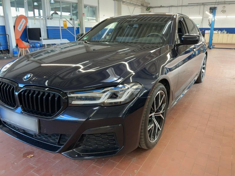 BMW 5 серия 530d Mild-Hybrid xDrive M Sport