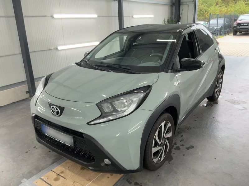 Toyota Aygo X 1.0 VVT-i Team D