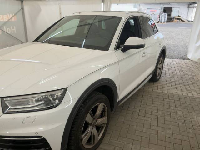 Audi Q5 40 TDI quattro Sport