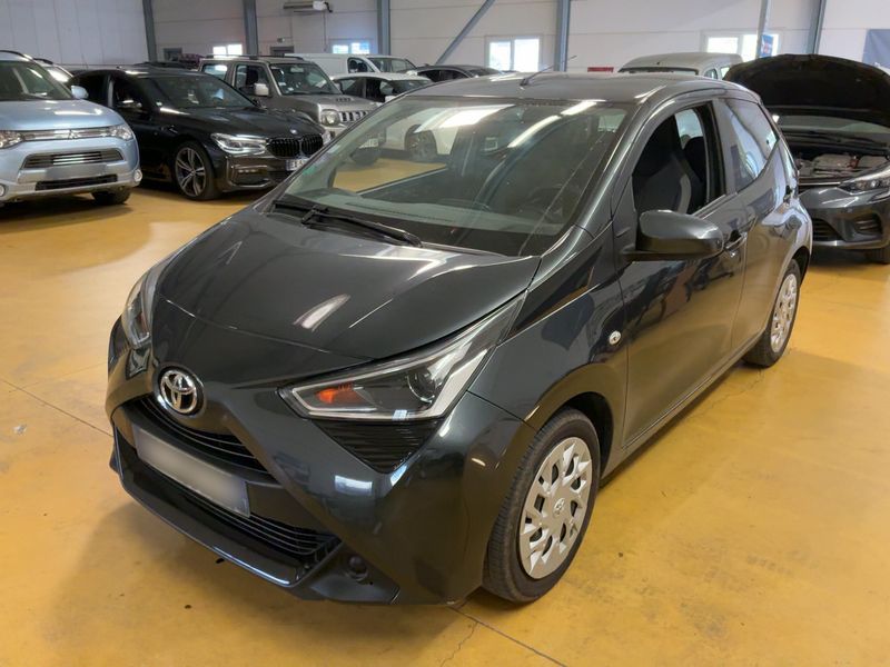 Toyota Aygo 1.0 VVT-i X-Play