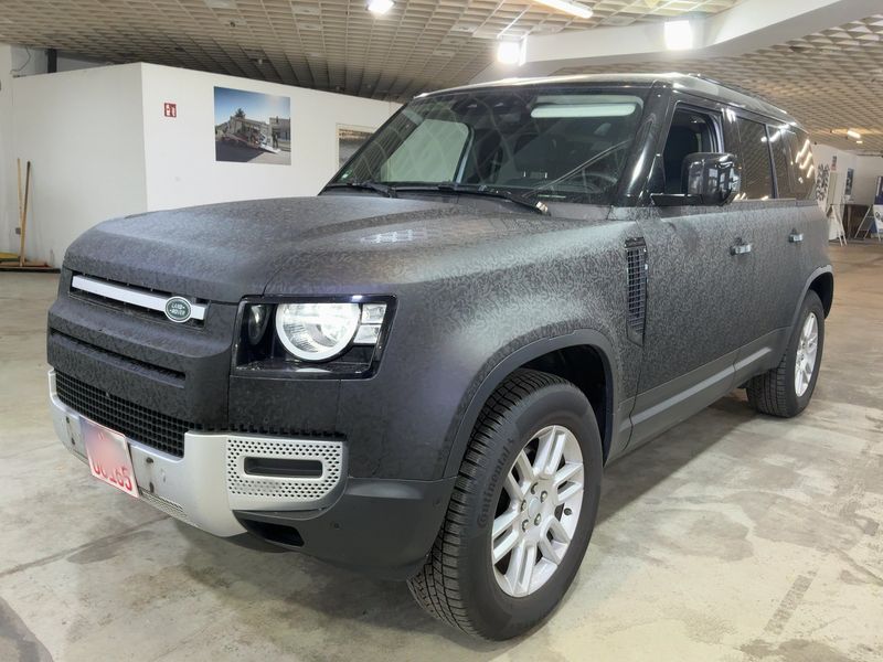 Land Rover Defender D250 Mild-Hybrid 110 S
