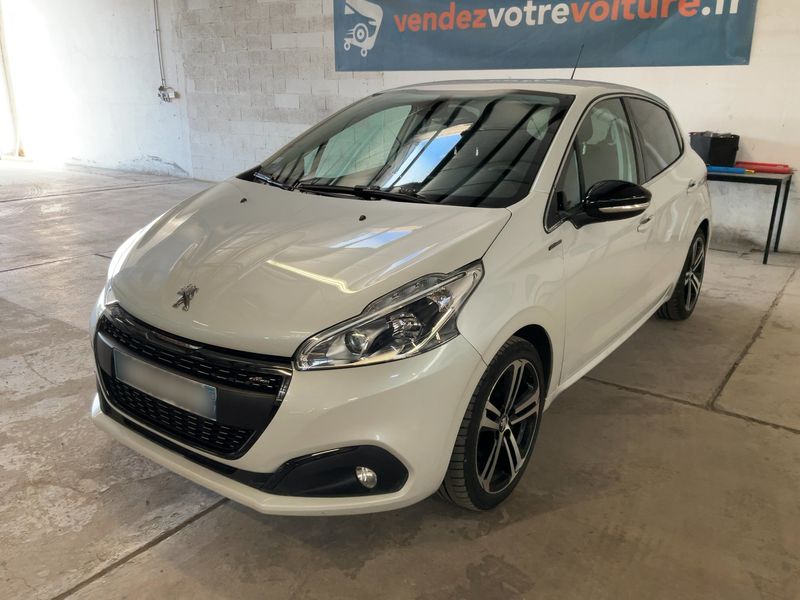 Peugeot 208 1.2 e-THP GT Line