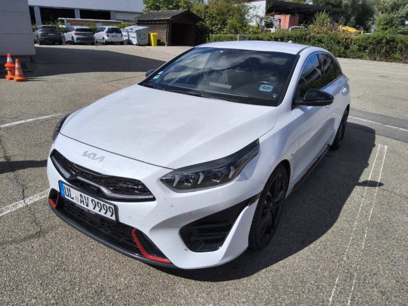 Kia pro_cee'd 1.6 TGDI GT