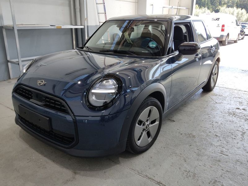MINI Cooper C Essential Trim
