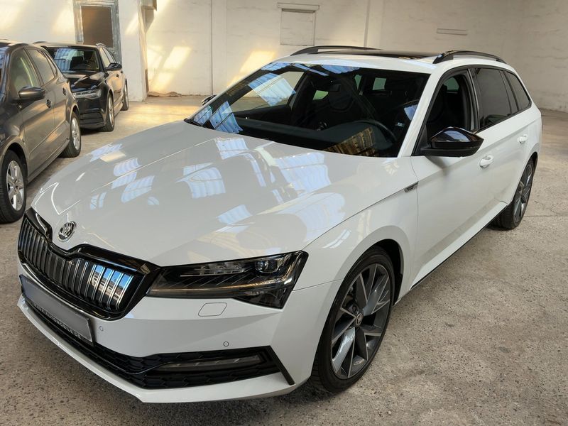Škoda Superb 1.4 Plug-in Hybrid Sportline iV