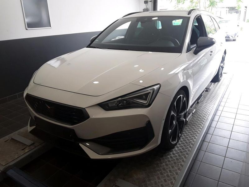 Cupra Leon 2.0 TSI VZ