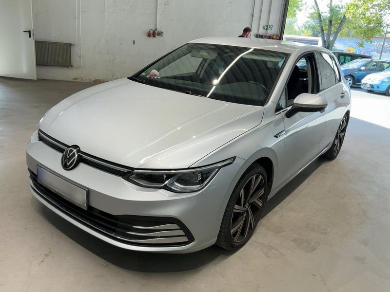Volkswagen Golf VIII 1.5 TSI ACT Style