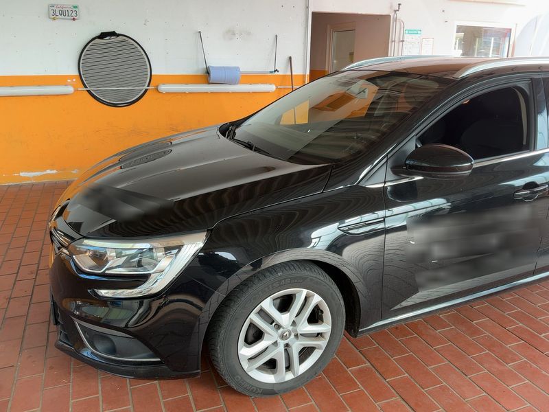 Renault Megane 1.5 Blue dCi Business Edition