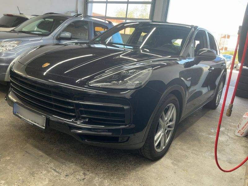 Porsche Cayenne E-Hybrid