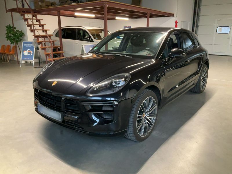 Porsche Macan Turbo