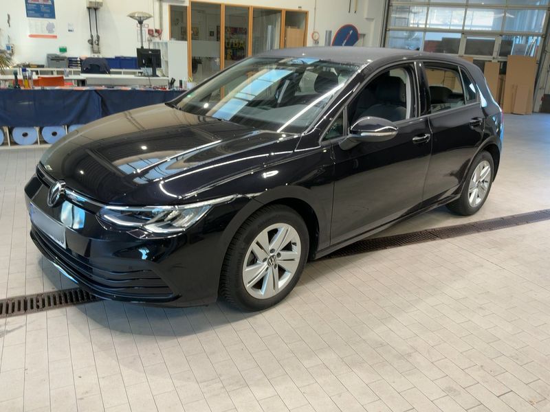 Volkswagen Golf VIII 1.5 eTSI ACT Life