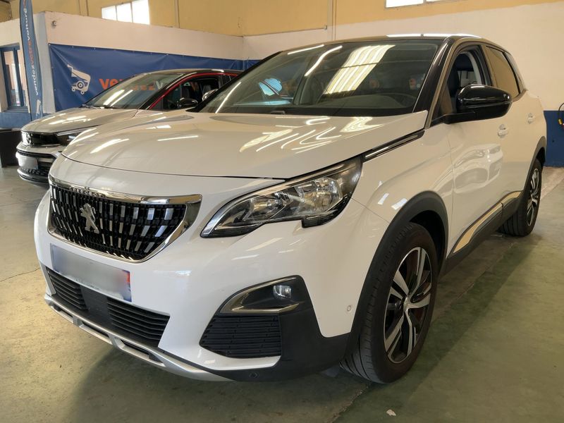 Peugeot 3008 1.2 PureTech Allure