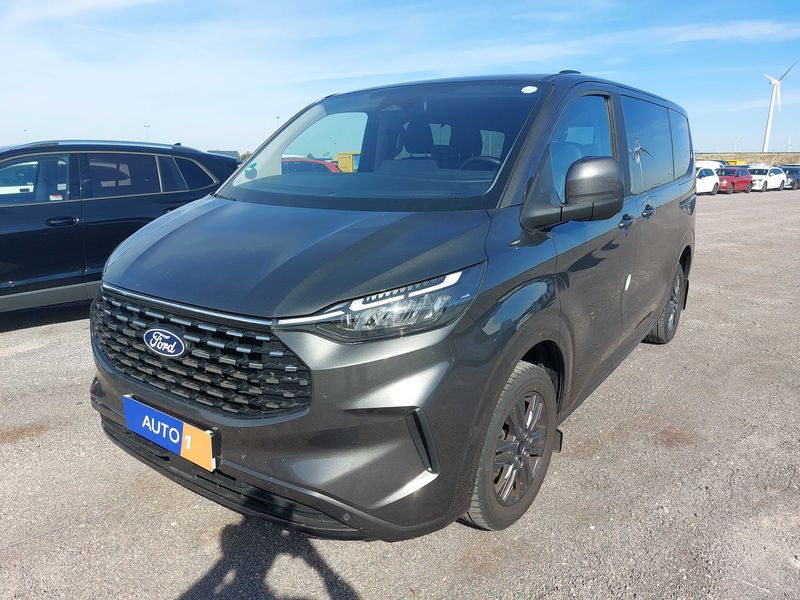 Ford Tourneo Custom 2.0 TDCi EcoBlue 320 L1 Titanium