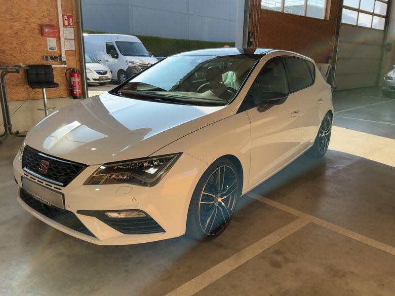SEAT Leon 2.0 TSI Cupra 290