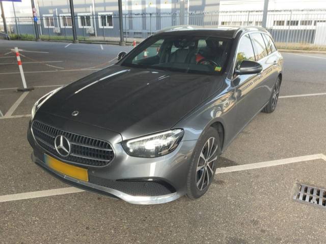 Mercedes-Benz E-класс E 300e T Avantgarde