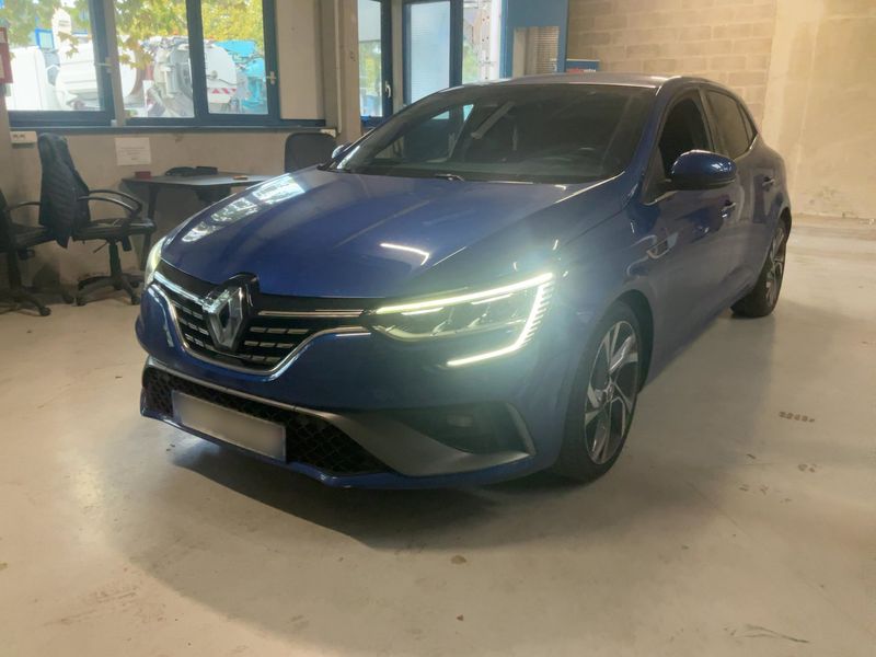 Renault Megane 1.6 Hybrid E-Tech R.S. Line