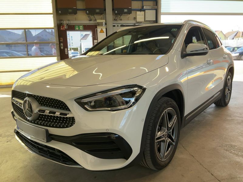 Mercedes-Benz GLA-Klasse GLA 250e AMG Line