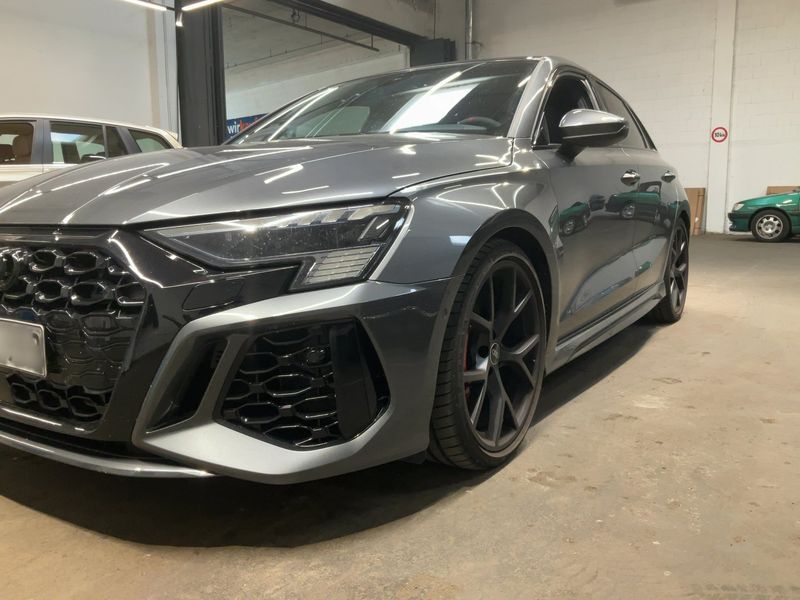 Audi RS 3 Sportback 2.5 TFSI quattro