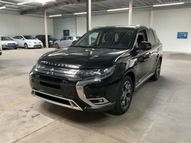 Mitsubishi Outlander 2.4 Phev Instyle 4WD