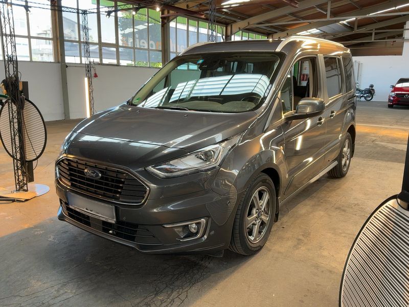 Ford Tourneo Connect 1.5 TDCi EcoBlue Titanium