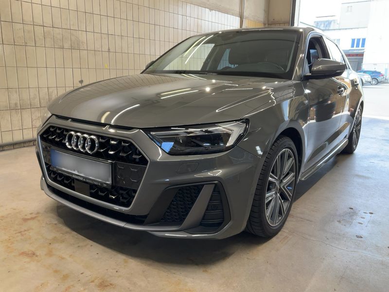 Audi A1 Sportback 30 Tfsi S line