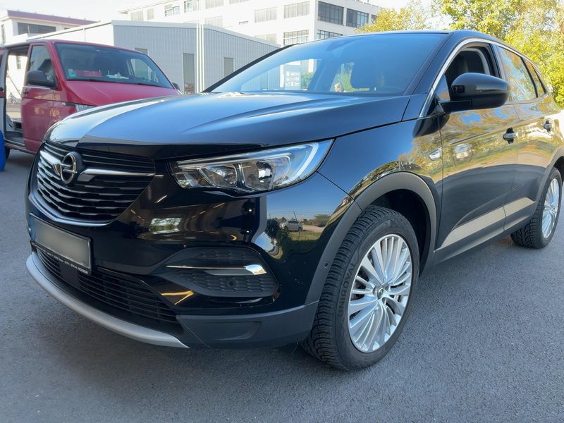 Opel Grandland X 1.2 Turbo Innovation