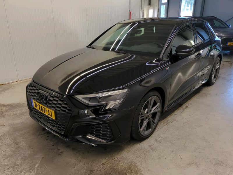 Audi A3 Sportback 30 Tfsi Mild-Hybrid S line
