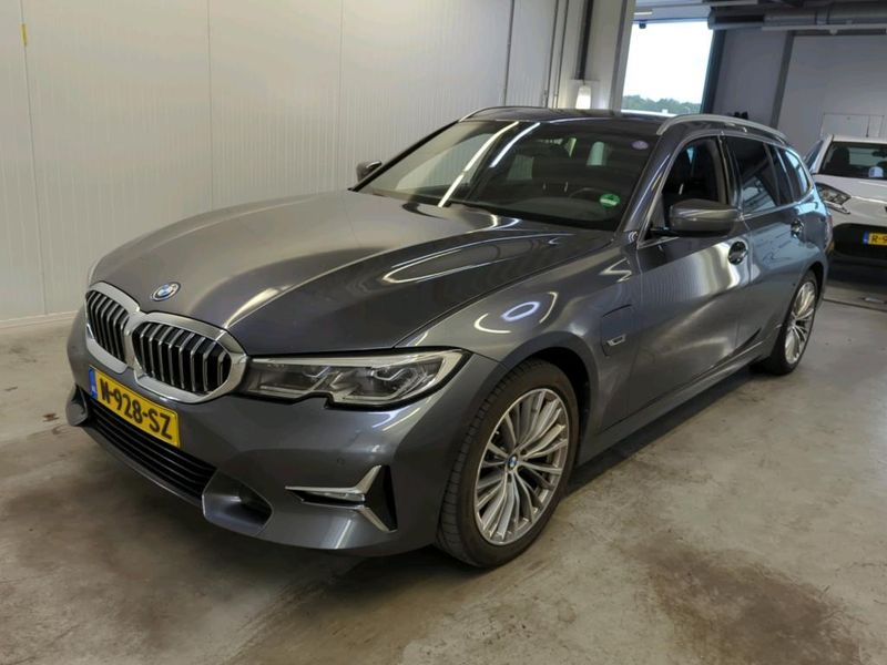 BMW 3er 320e Luxury Line