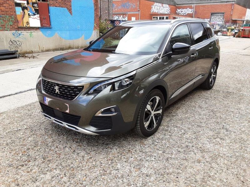Peugeot 5008 1.5 Blue-HDi Allure