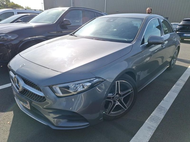 Mercedes-Benz A-Klasse Limousine A 180 AMG Line