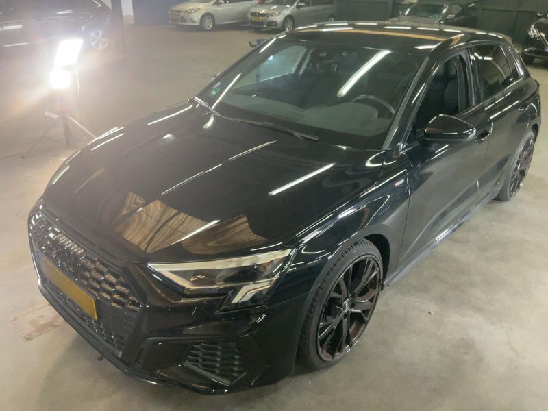 Audi A3 Sportback 30 TFSI Mild-Hybrid S line